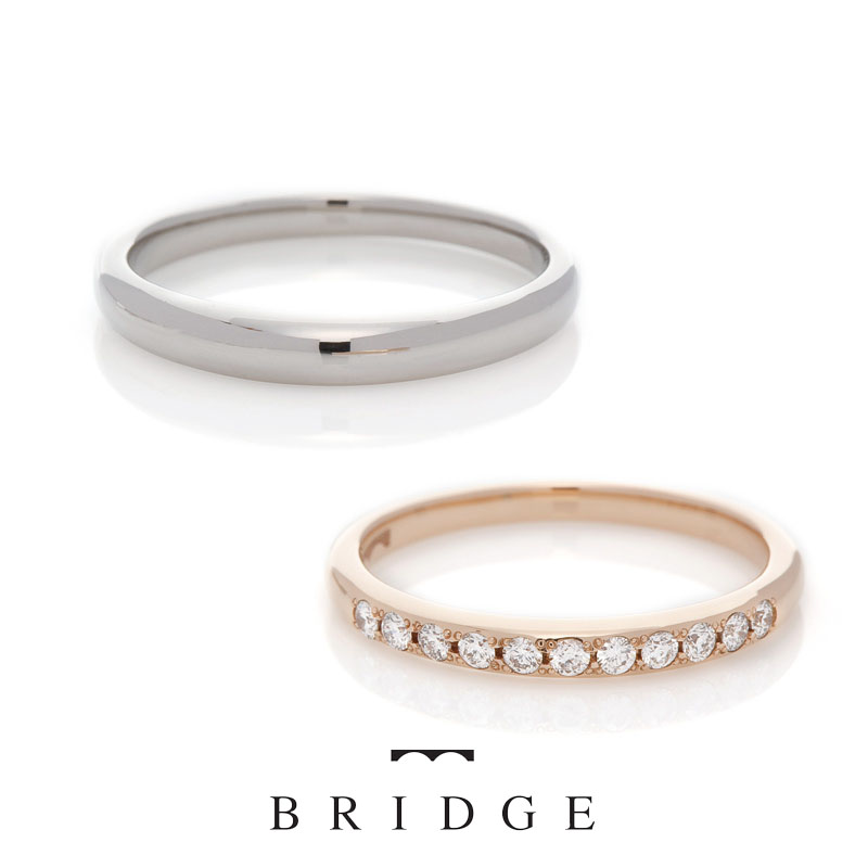BRIDGE銀座がおすすめするダイヤモンドが美しい華やかなハーフエタニティーの婚約指輪と結婚指輪