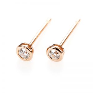 “Artemis” Double Bezel Setting Daimond Pierced Earring
