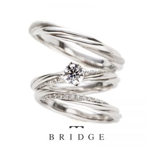 重ねつけで魅力倍増のブリッジ銀座の人気デザイン永遠の絆結婚指輪とよろこびの絆婚約指輪のセットリング