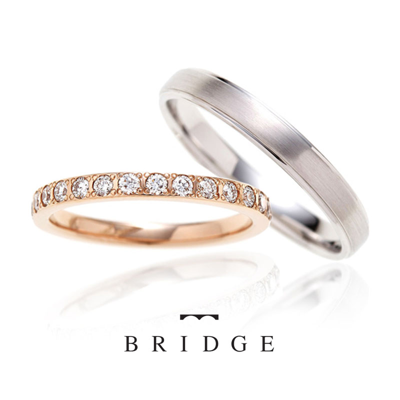 ブライダルリング専門店のBRIDGE銀座店で人気、結婚指輪、婚約指輪からダイヤモンドラインが美しいデザインをセレクト　BRIDGE　”煌めく水面”