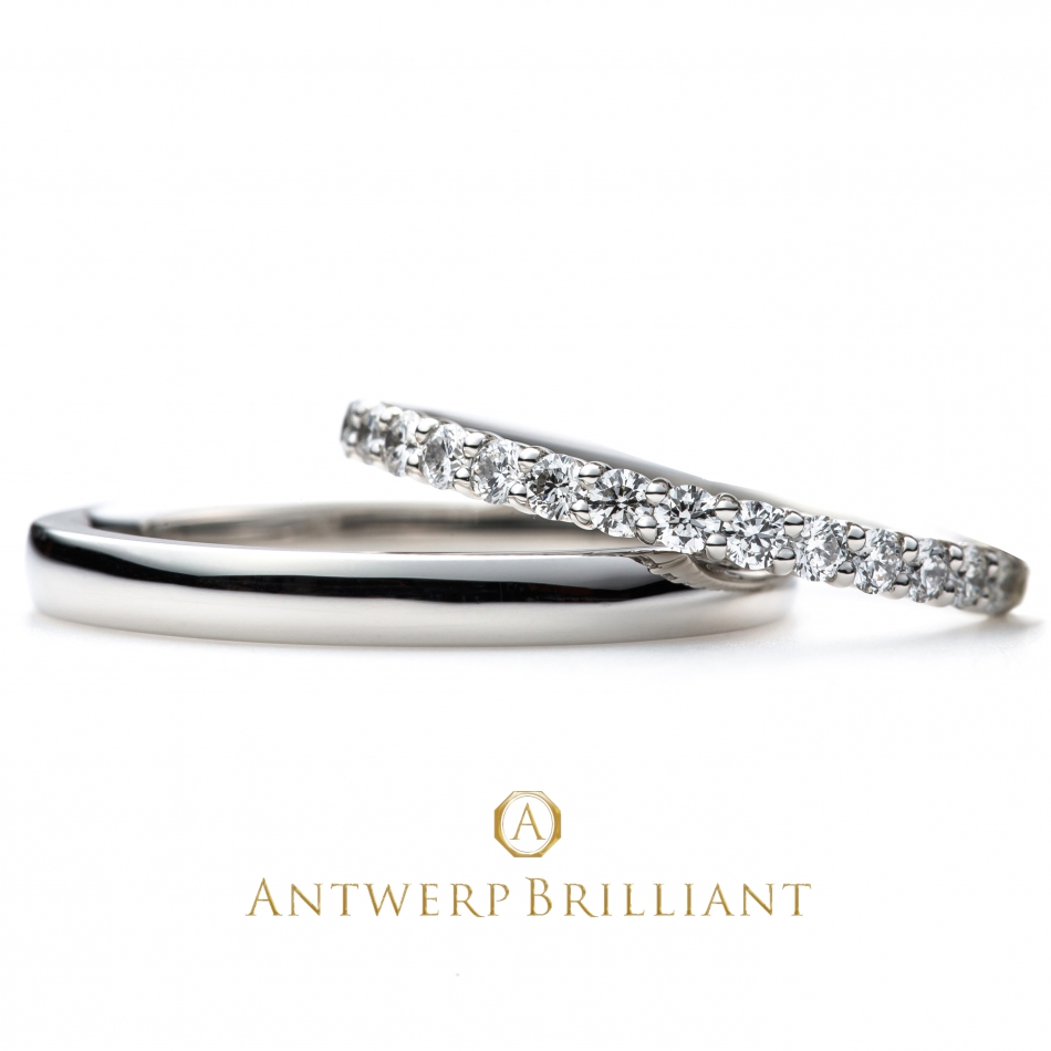 ハートアンドキューピッドのダイヤモンドライン結婚指輪王道スタイルのストレートデザインで重ねつけもきれいな憧れマリッジ