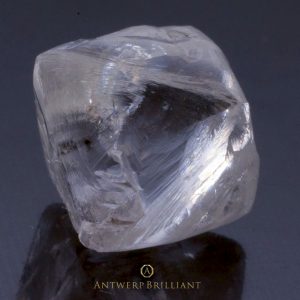 超深度起源クリッパーダイヤモンドの原石はアフリカ産