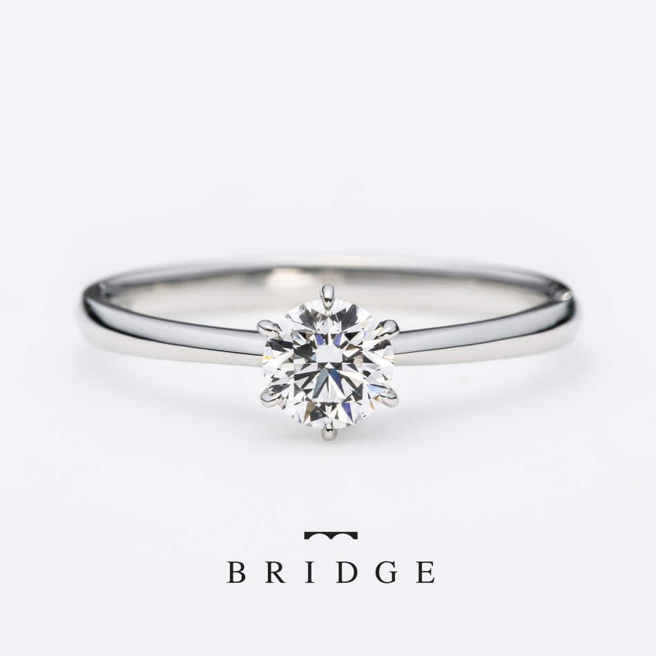 BRIDGE銀座で人気のダイヤモンドの美しさを引き立てるシンプルなソリティアのエンゲージリング