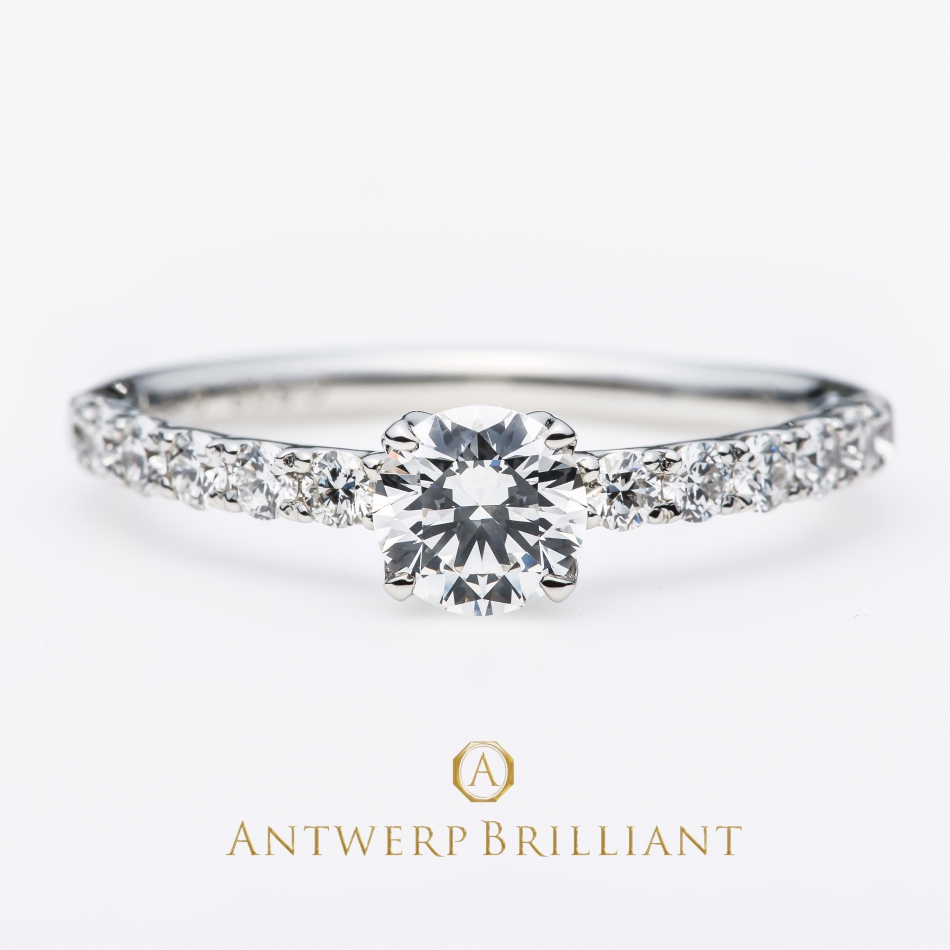 女性の憧れエタニティリングデザインのAntwerpBrilliantのD line Star は全てアフリカ産のハート＆キューピッドのダイヤモンドを使用した特別な婚約指輪