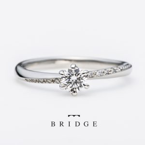 オシャレでかわいい婚約指輪はブリッジ銀座がおすすめ
