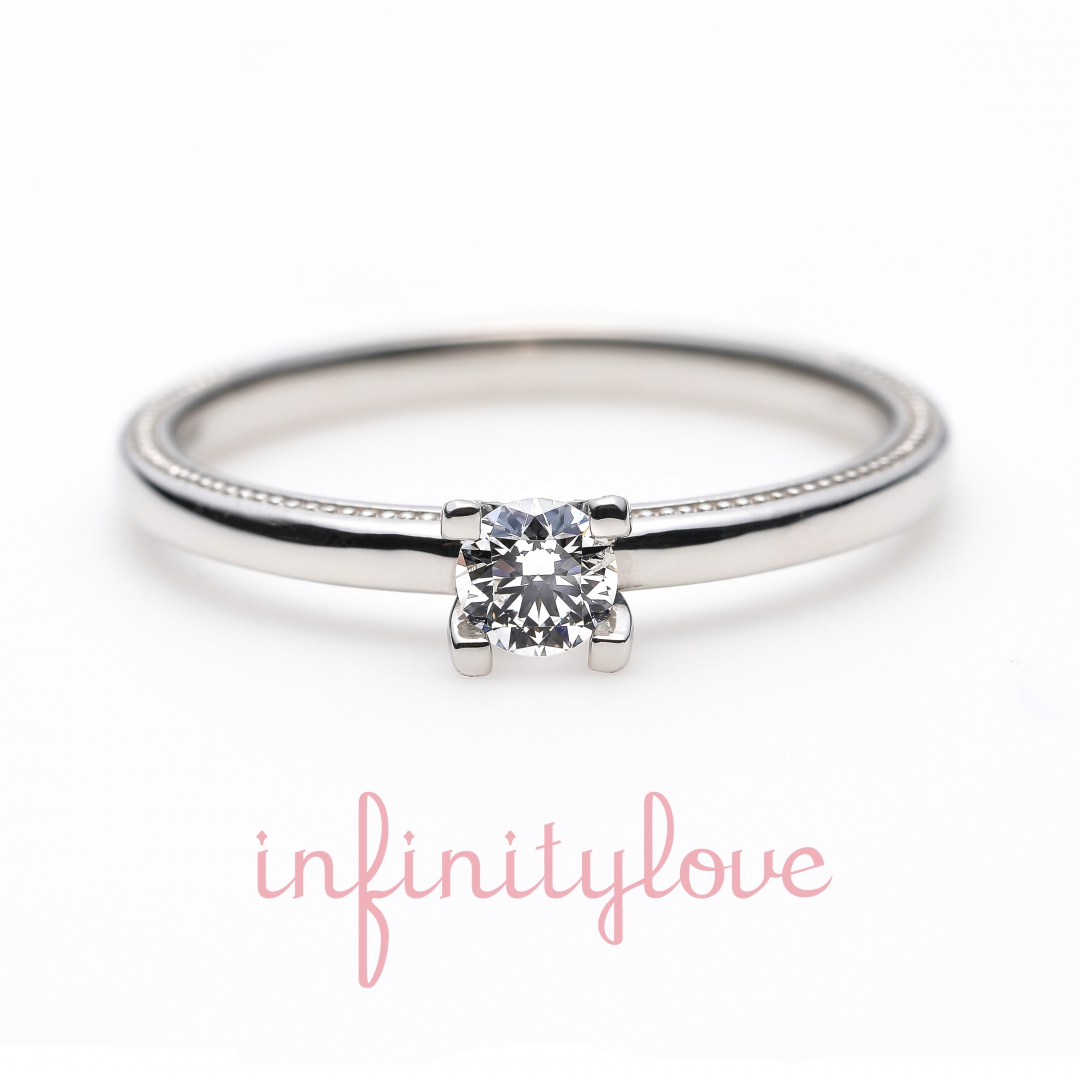 ミルグレインが可愛いモチーフデザインの婚約指輪