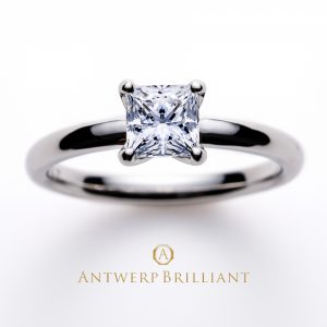 オシャレでかわいい最高グレードのプリンセスカットの婚約指輪アステリズム