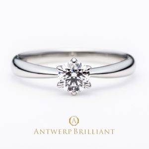 プロポーズで人気のソリテールデザインの婚約指輪