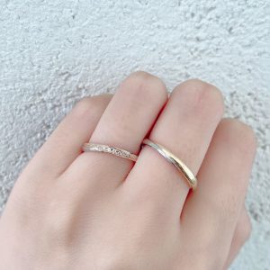 銀座で人気のプラチナとゴールドのコンビの可愛い結婚指輪