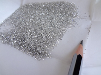 マイクロメレは極小ダイヤモンドの集合