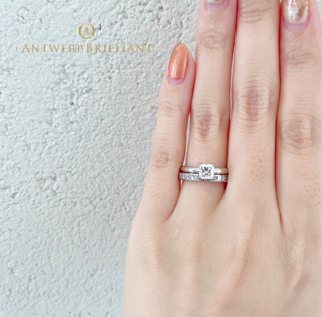 BRIDGE銀座がおススメする世界一美しいプリンセスダイヤモンドをセッティングした華やかエレガントな結婚指輪