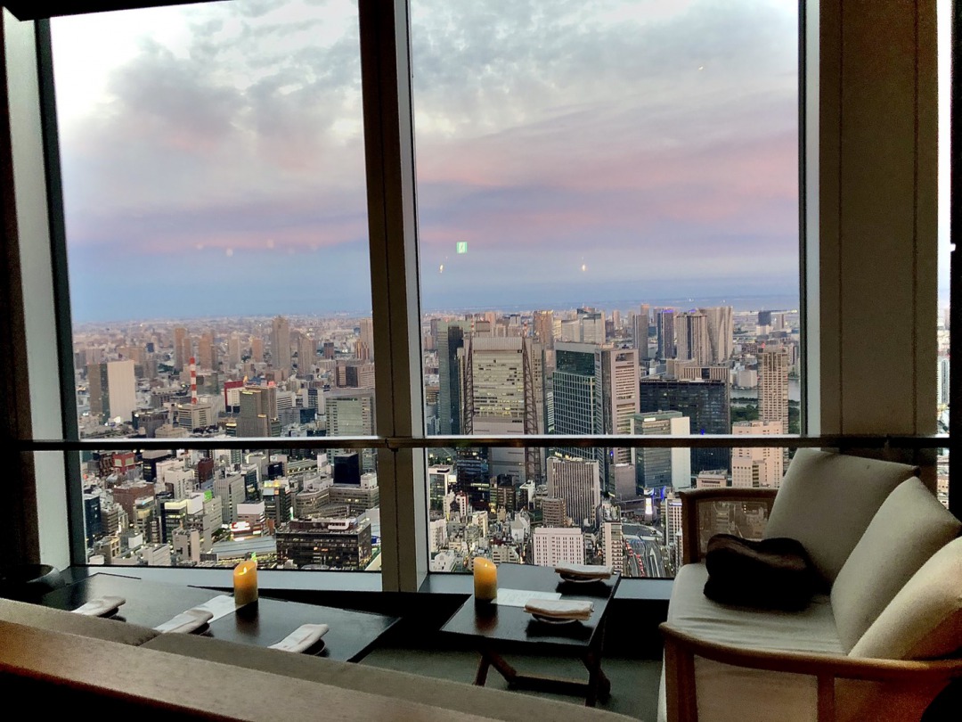 夜景が美しいプロポーズスポットならアンダース東京52階のROOFTOPBARがおススメです