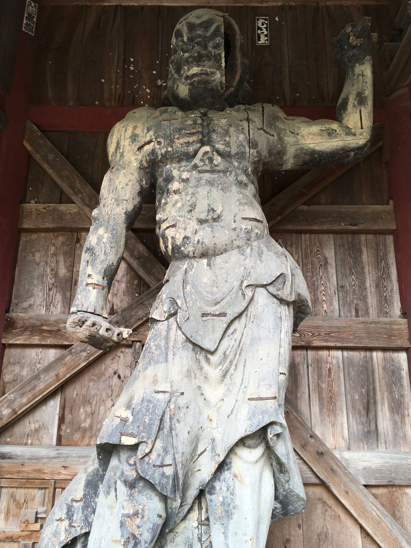 仁王像を修復するプロジェクト