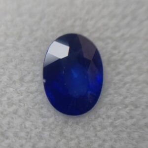 婚約指輪で人気のRoyal Bleu sapphire 0.482ct