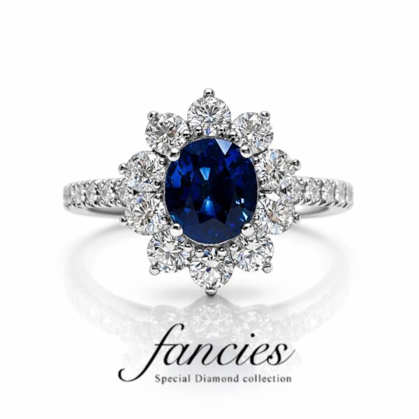 Star Shine Royal Blue Sapphire engagernentring