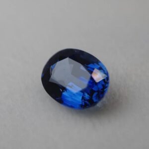Royal Blue sapphire 1.222ct