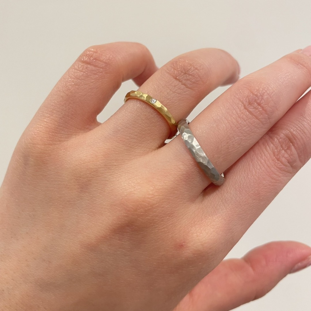 おしゃれなマット加工が魅力的な結婚指輪を選ぶならブリッジ銀座がおすすめ