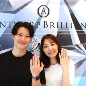 彼女の手が綺麗に見える結婚指輪に決めました♪