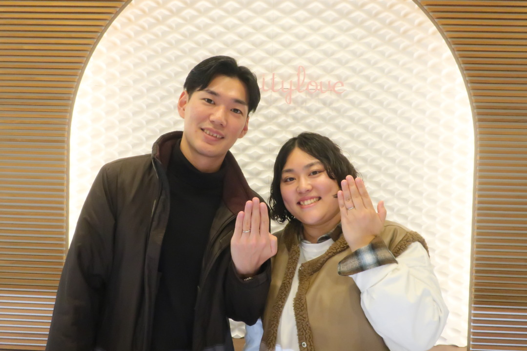 誕生日にひまわりの婚約指輪でプロポーズ♪