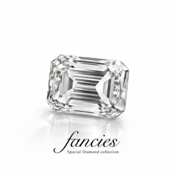 EmeraldCut Diamond 0.234ct